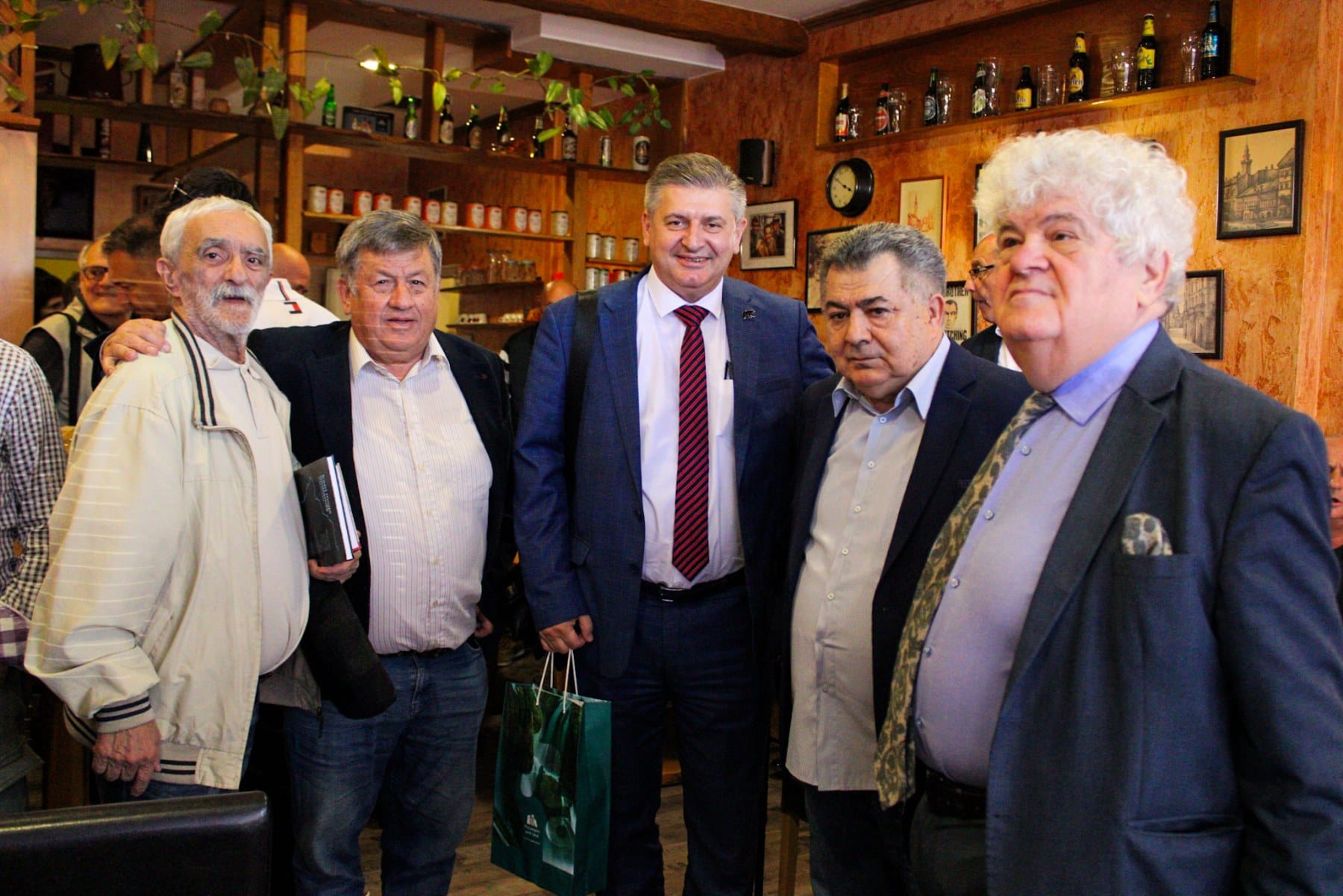 396454898_2132101153796919_3505498171368042918_n